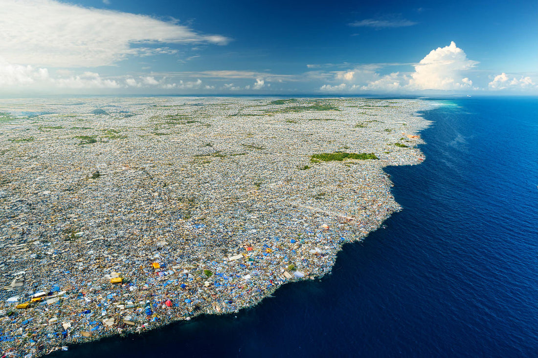 great pacific garbage patch. an island of plastic garbage as far at the eye can see