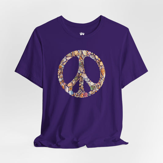 Shelling Tee | Peace sign made out of seashells