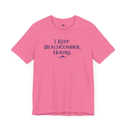 Beachcomber Hours | Beachy Bella | T-Shirt