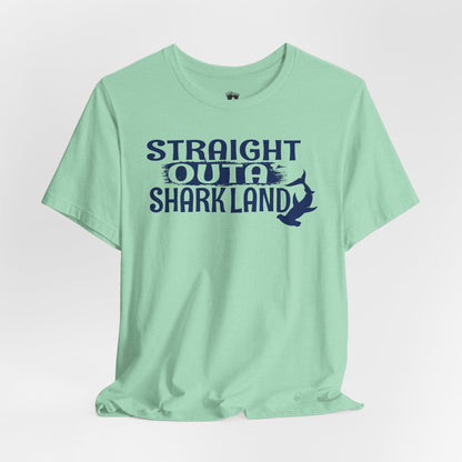 T-Shirts Beachy | Bella+Canvas | Straight Outa' Shark Land | T-Shirt